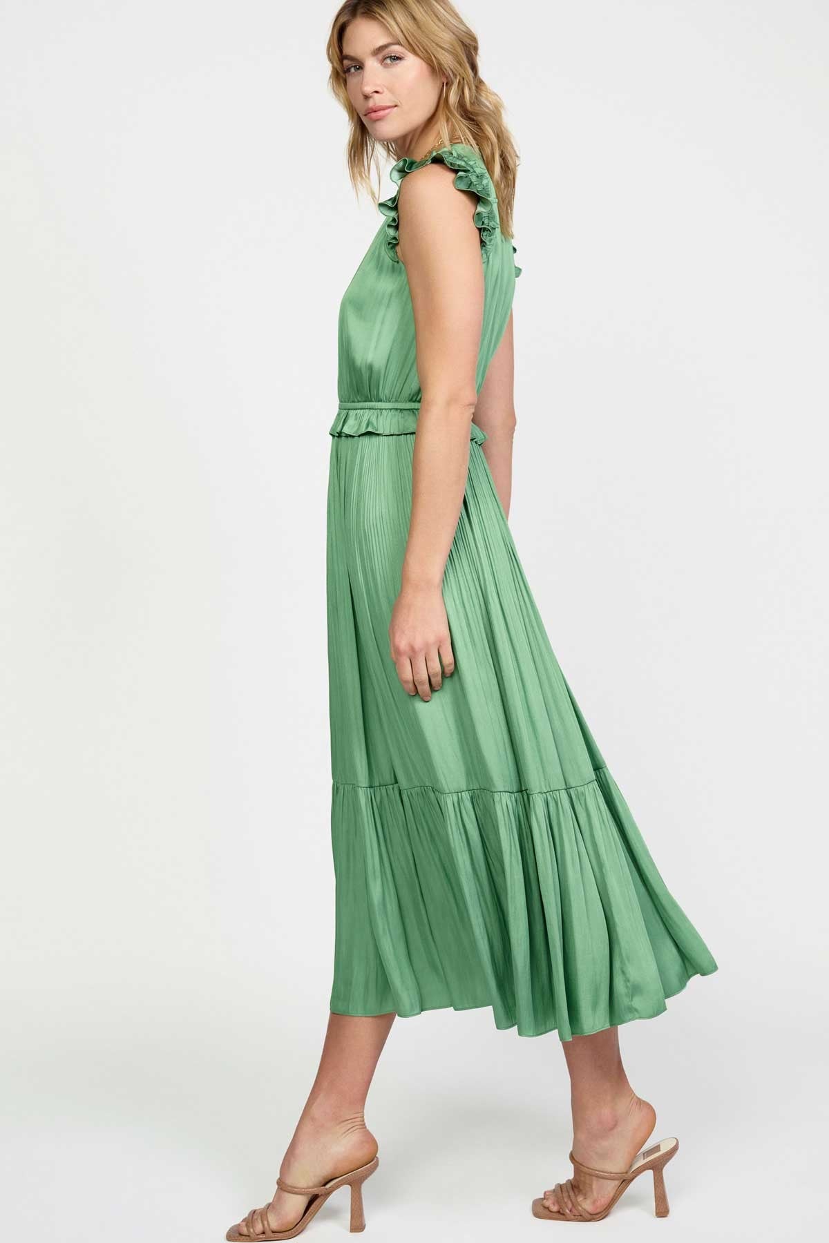 Ruffle Flutter Sleeve Midi Dress