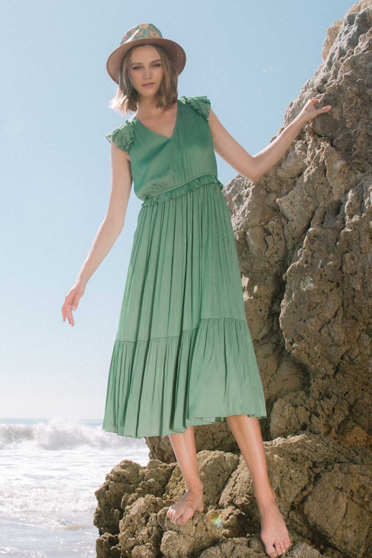 Ruffle Flutter Sleeve Midi Dress