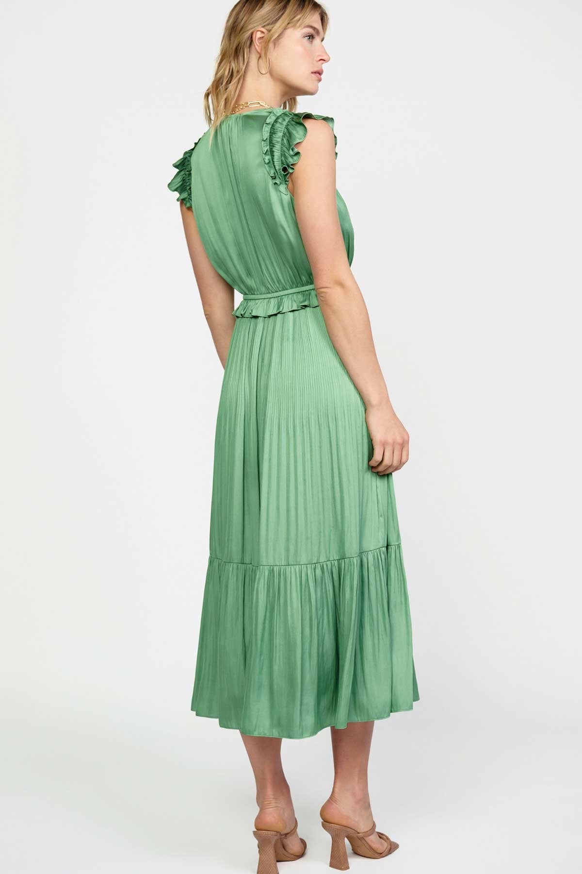 Ruffle Flutter Sleeve Midi Dress