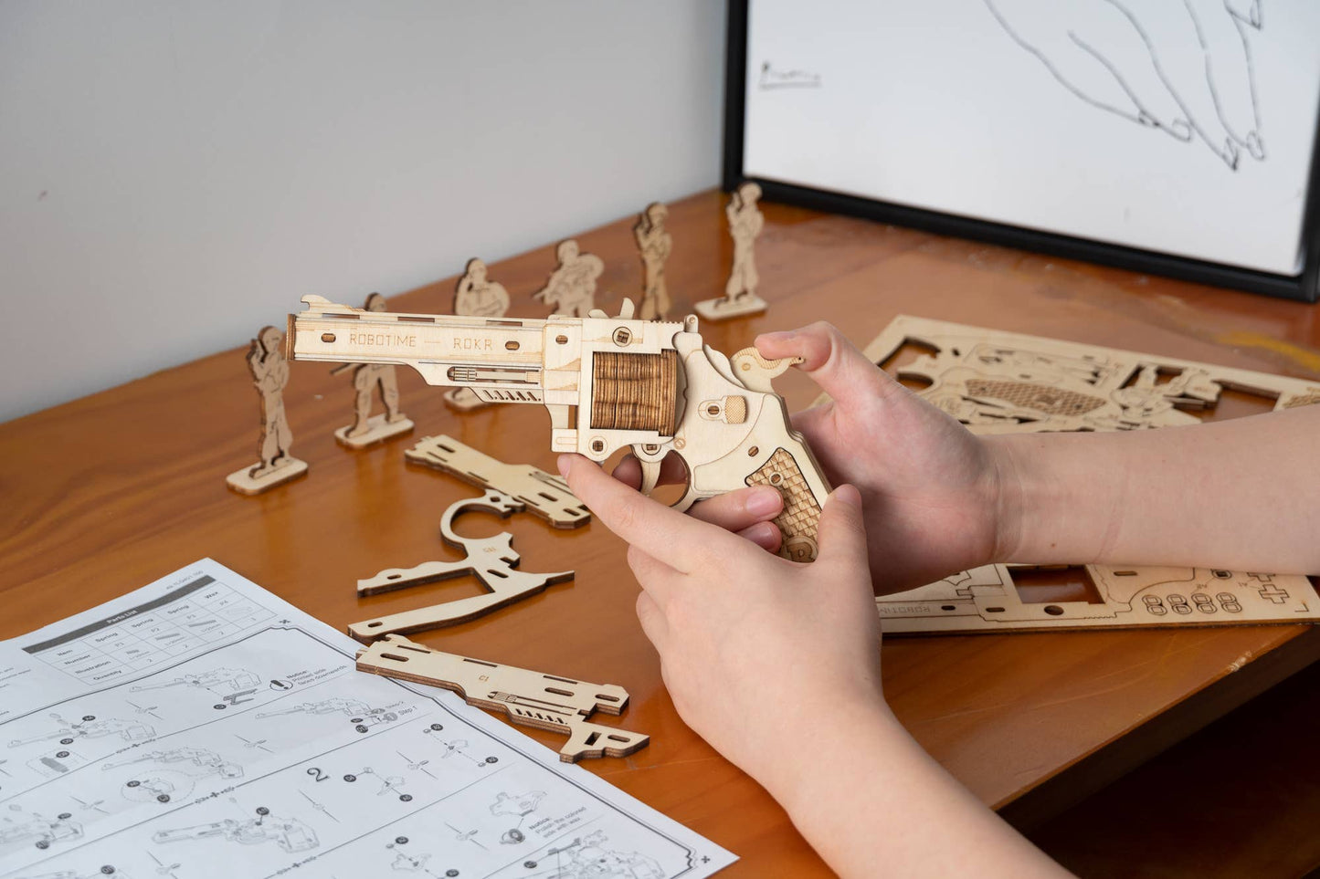 DIY 3D Puzzle: Corsac M60 Rubber Band Gun Kids