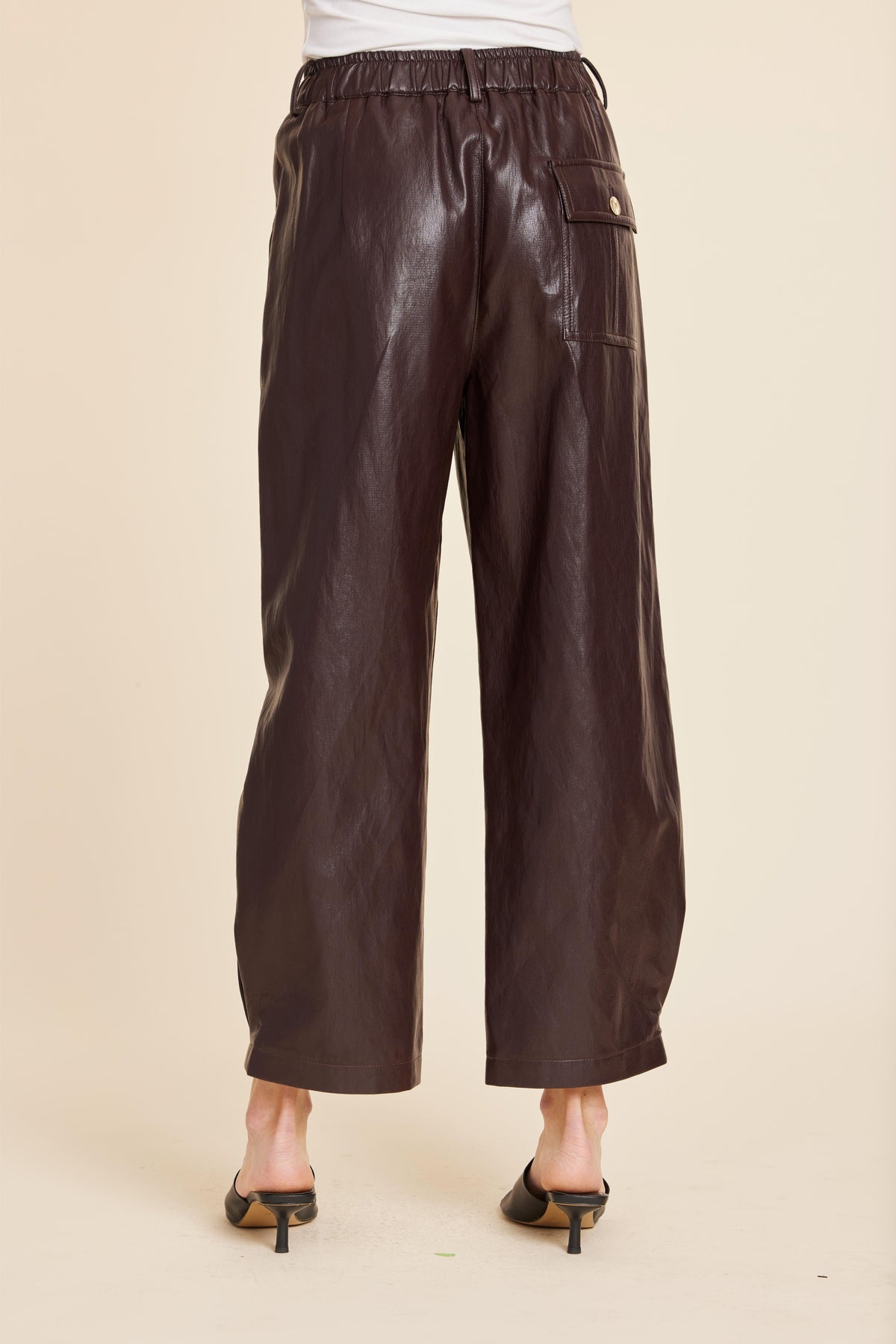 Vegan Lthr Pleat Eggplant Pant