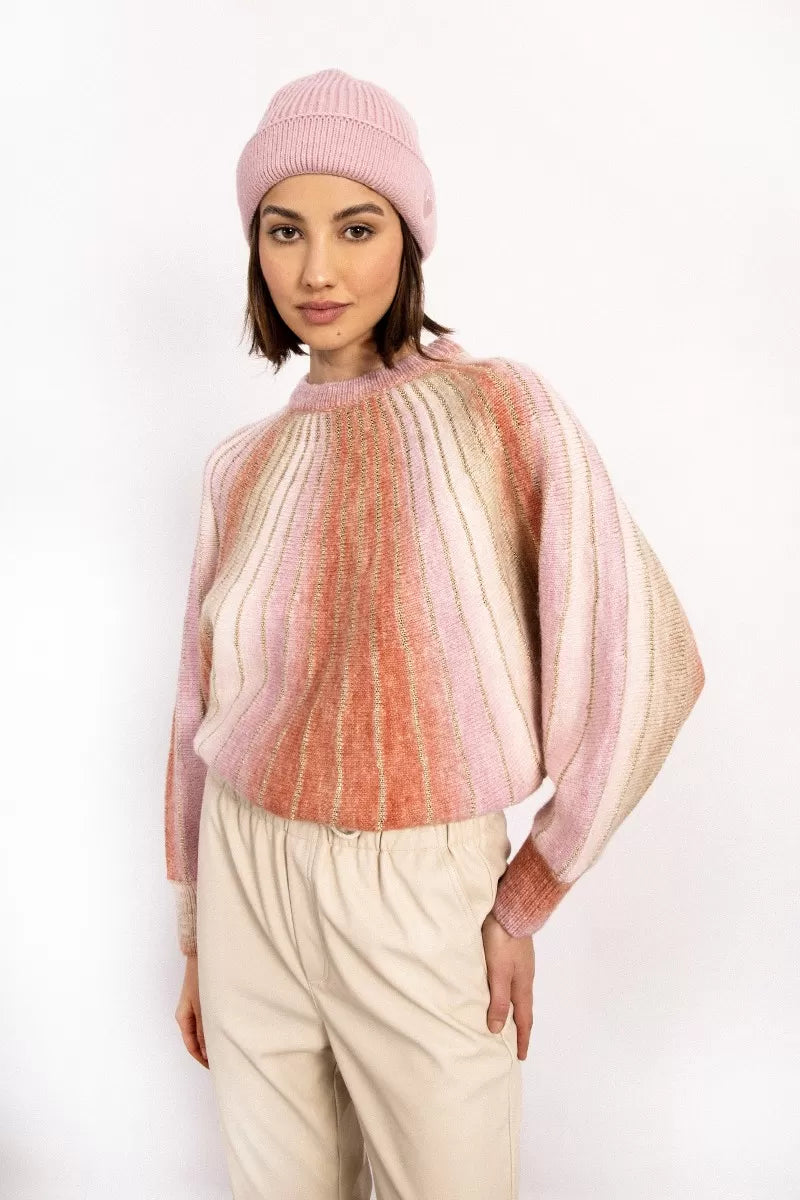 BATWING SLEEVE SWEATER