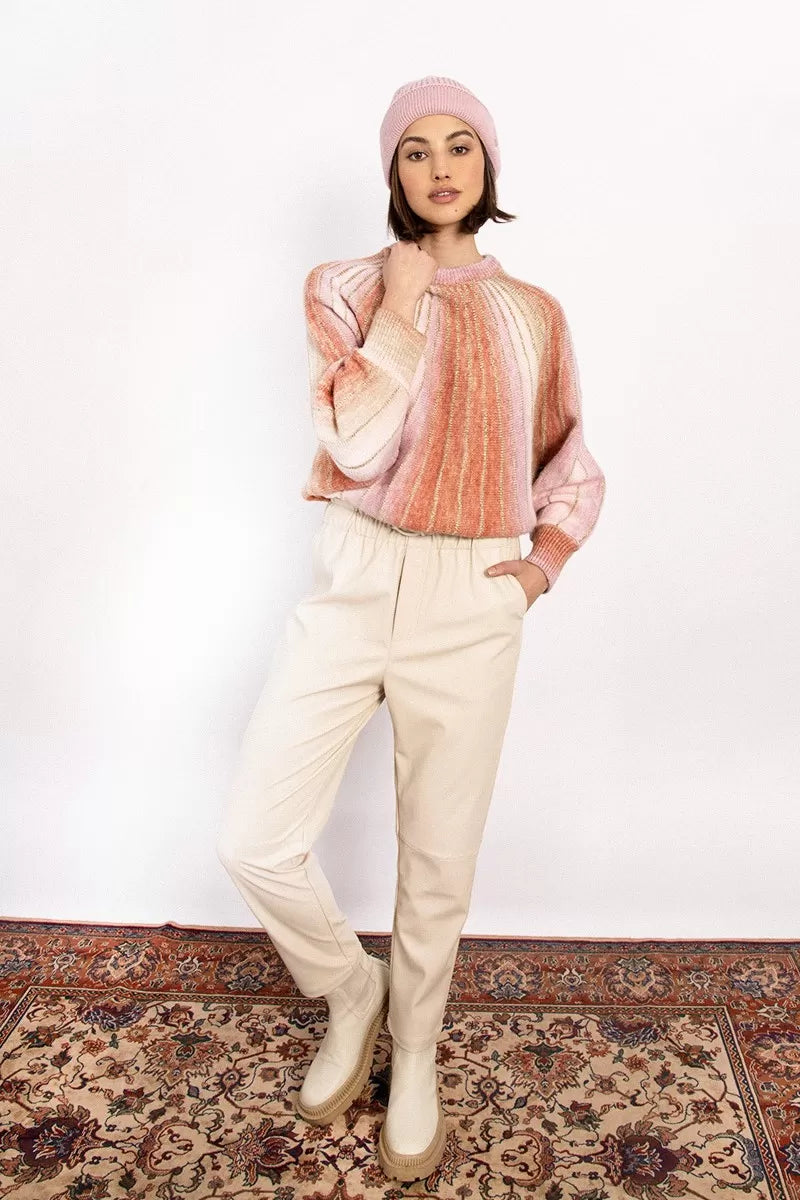 BATWING SLEEVE SWEATER