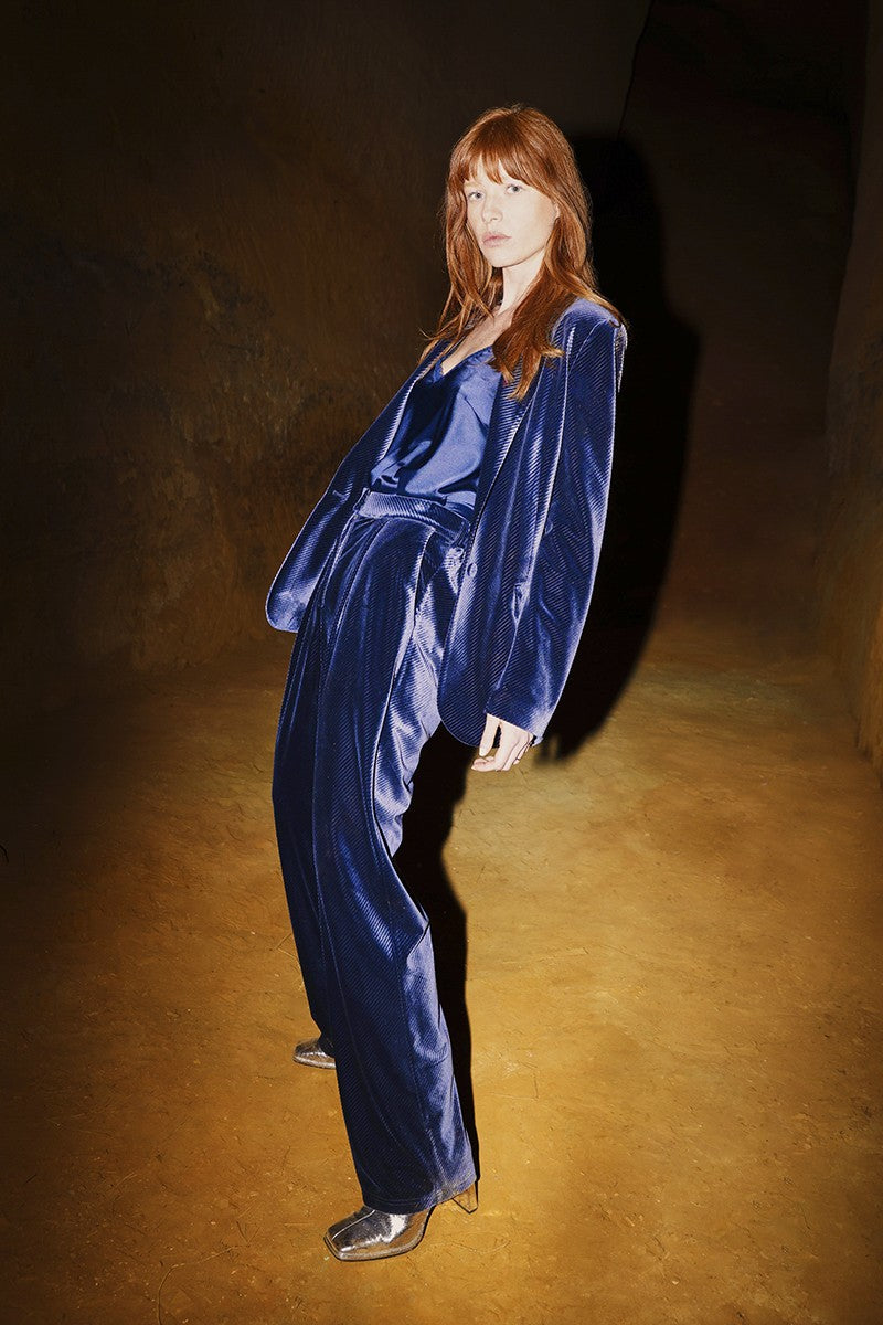 FLUID VELVET PANTS