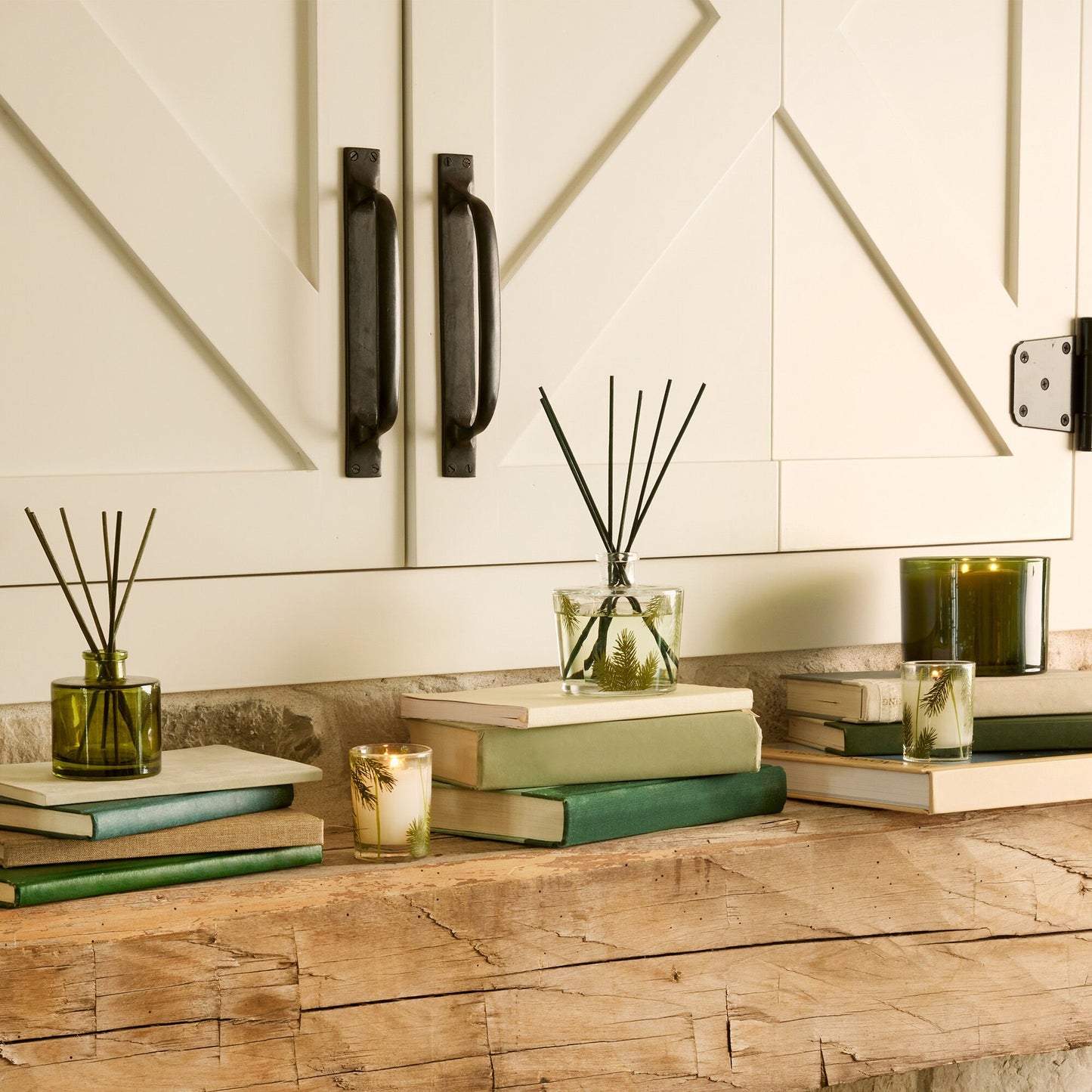 Frasier Fir Reed Diffuser, Pine Needle Design