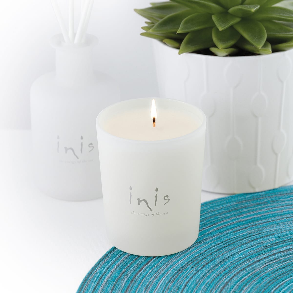 Scented Candle 6.7 oz. 40+ Hr Burn Time