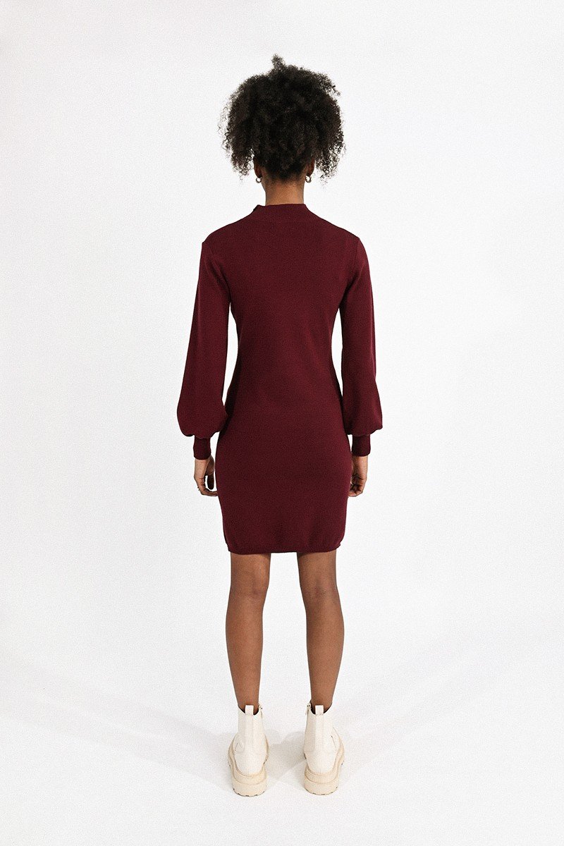 KNITTED DRESS