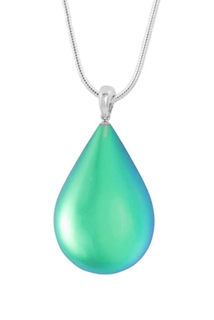 Med. Drop Pendant Nc Sterling Sil, Glass Crys.