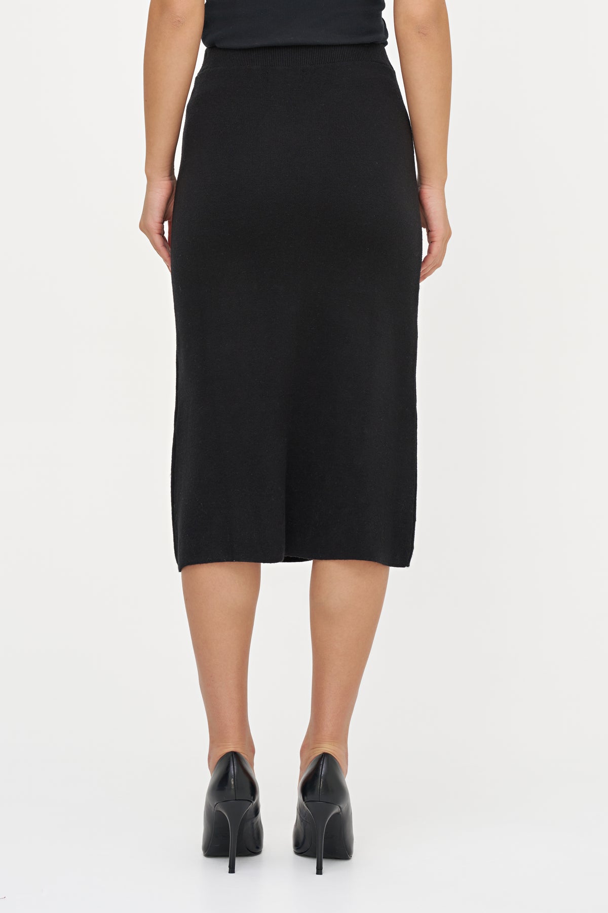 Woven Skirt Black w/Pearls