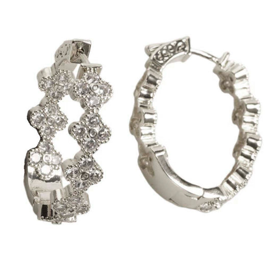 SILVER OVAL PAVE CLOVER HOOP EARRINGS JE3732