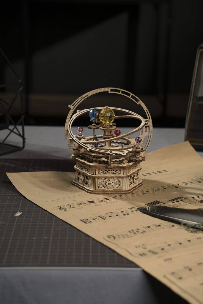DIY Mechanical Music Box: Starry Night Gift