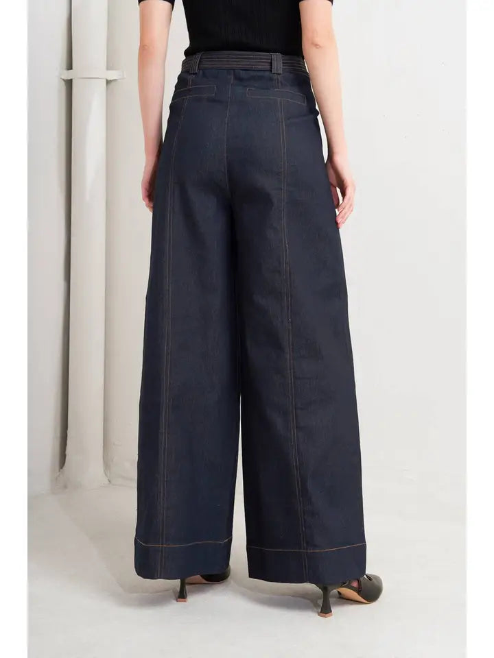 Wide Leg Jean w/ Side pockets and Belt