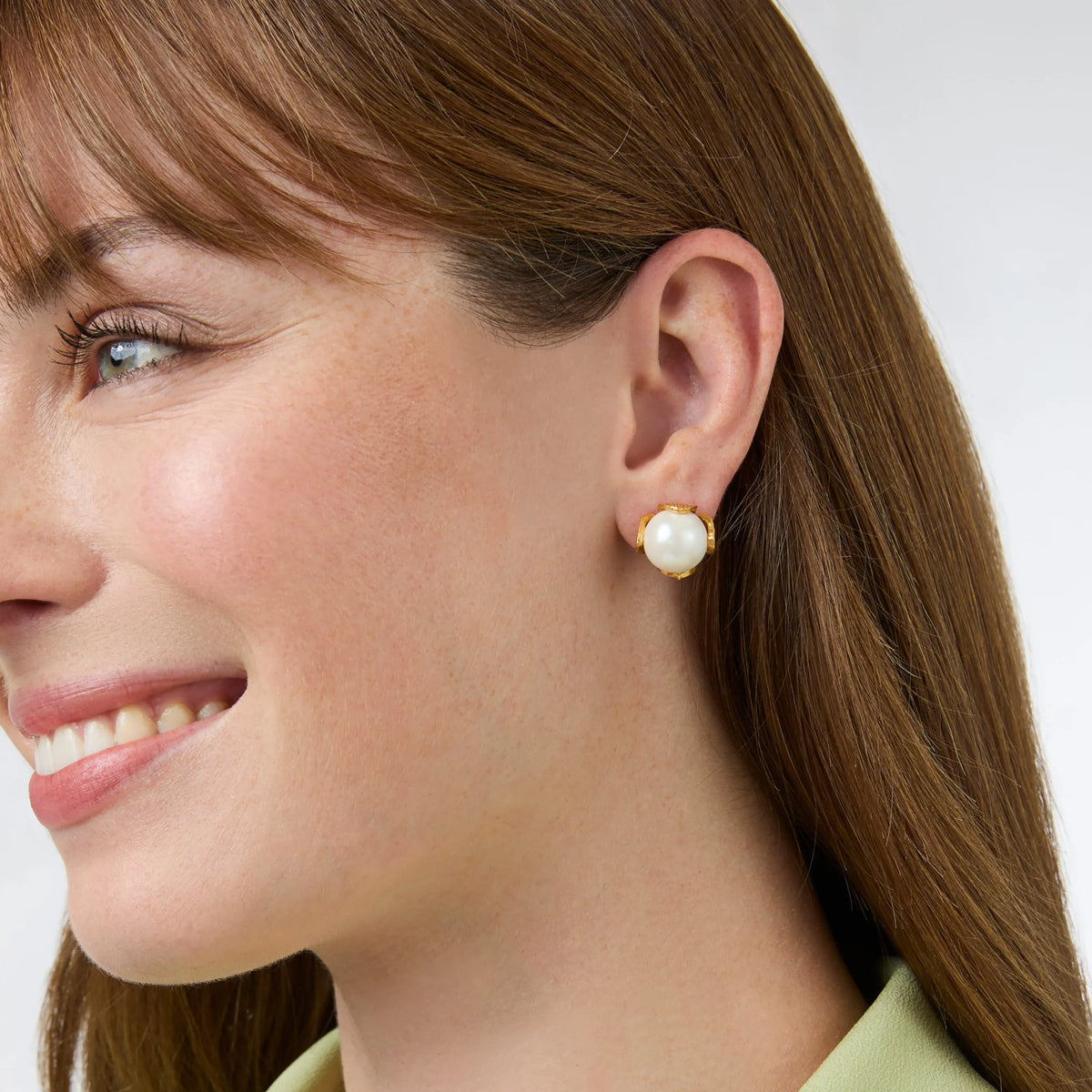 Penelope Pearl Stud 24K Plate Medium
