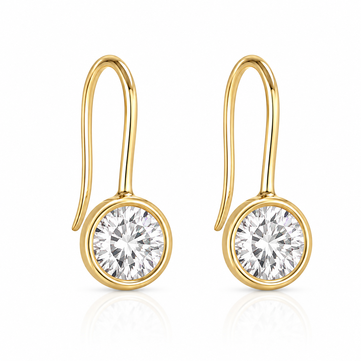 Lyla Bezel Earring: Gold / 8mm