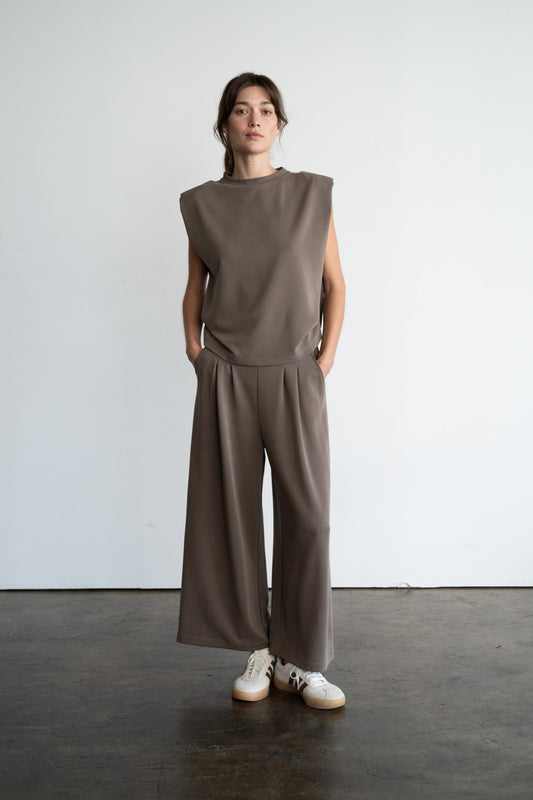 Pleated Wide Leg Sweatpants