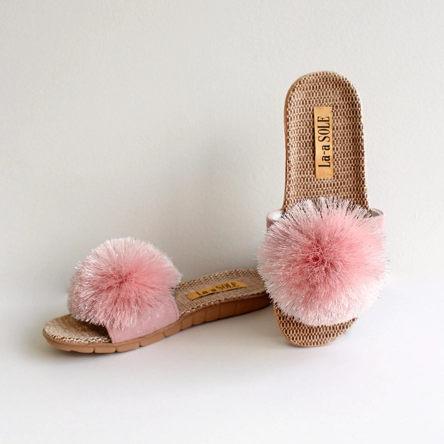 Pom Pom Slides All
