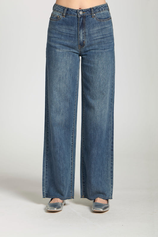 Feather Weight Wide Leg Jean Indigo